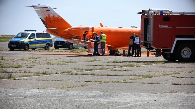 „Mir Fehlen Die Worte“: Reaktionen Auf Farbanschlag Auf Sylt | SHZ