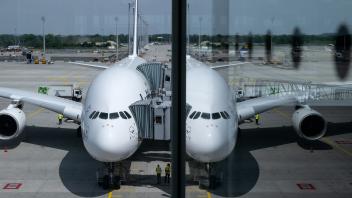 Erstflug Lufthansa A380 nach Boston