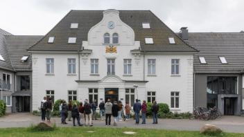 Dorfschule Lübeck zu Schließung durch Bildungsministerium