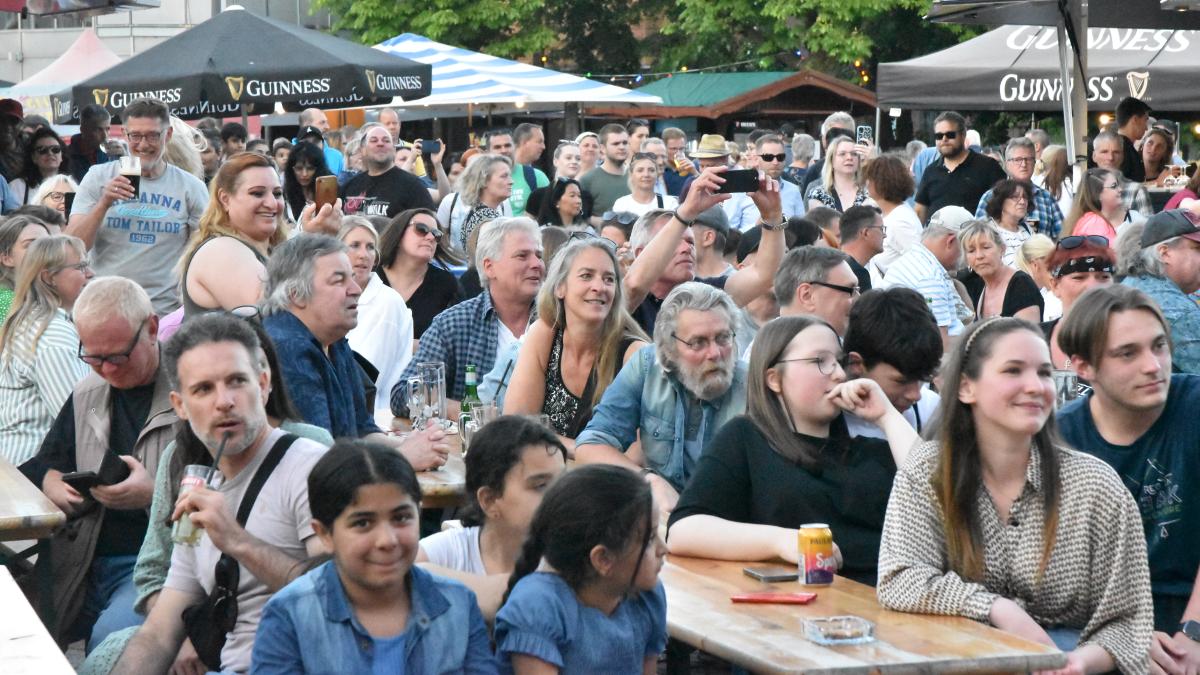 „Streetfood on Tour 2023“ Die besten Fotos vom ersten Abend in Delmenhorst