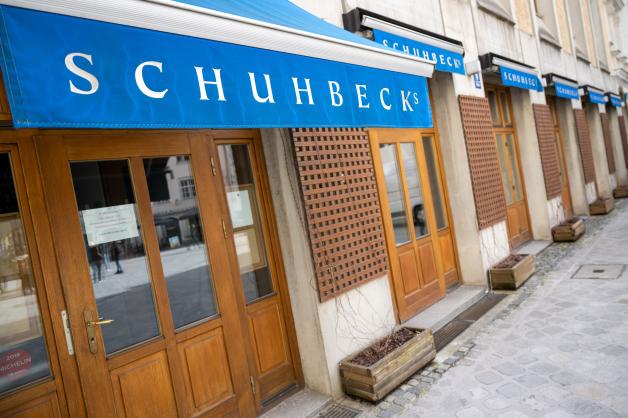 Das geschlossene Restaurant „Schuhbecks“ am Platzl in der Münchner Innenstadt. Das geschlossene Restaurant „Schuhbecks“ am Platzl in der Münchner Innenstadt.