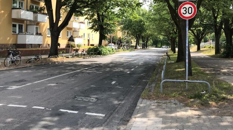 Fahrbahn der Rostocker Kopernikusstraße soll saniert werden SVZ