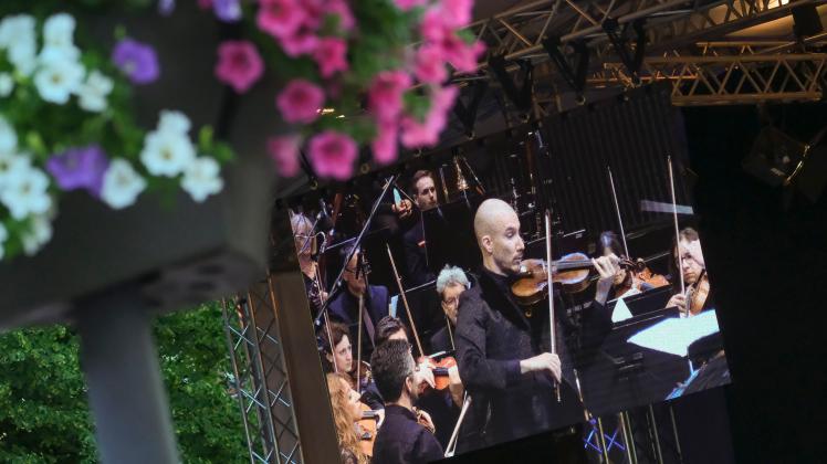 Klassik unter Sternen mit dem Symphonieorchester:Spanien und Lateinamerika: Michael Majerski (Violine)