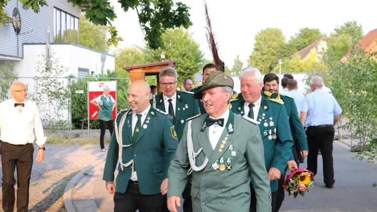  Foto zu Schützenverein Bad Essen feiert ausgelassen: Die Fotos vom Samstagabend 