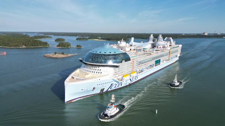 Das weltgrößte Kreuzfahrtschiff, die „Icon of the Seas“ von Meyer Turku, ist von der ersten Probefahrt zurückgekehrt.