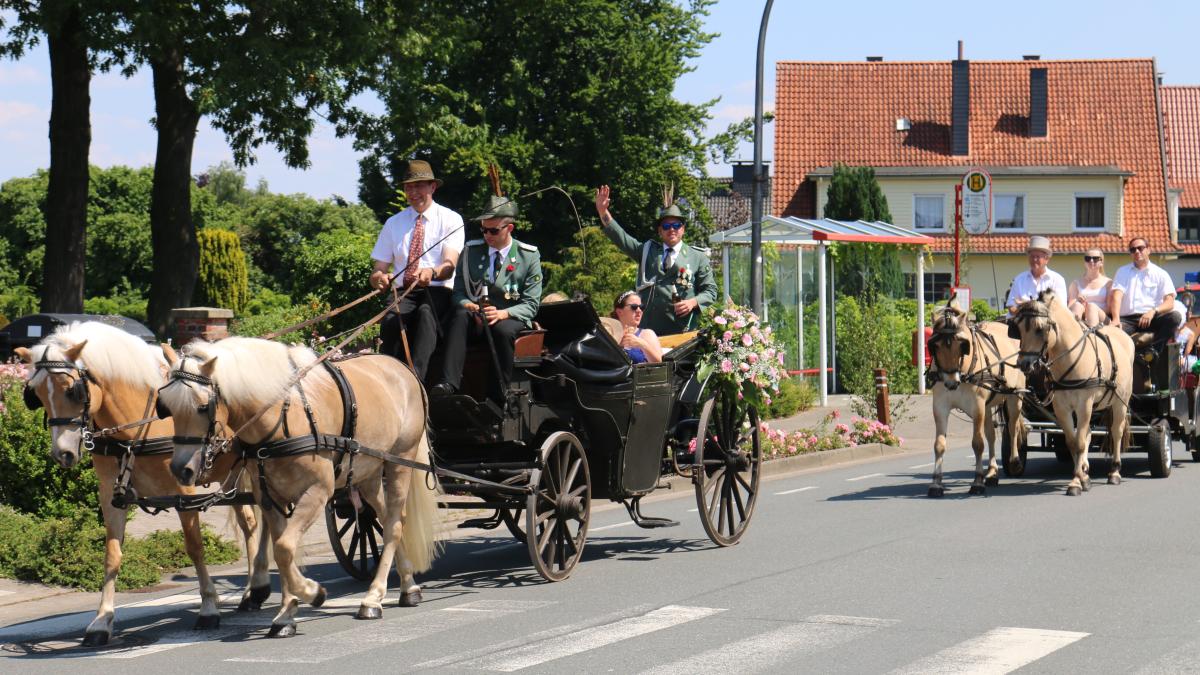  Schützenfest 2023 in Bad Essen: Der Sonntag in Bildern 