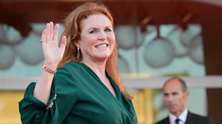 Sarah Ferguson attends ""The son"" red carpet at the 79th Venice International Film Festival on September 07, 2022 in Venice, Italy. (AGF/Maria Laura Antonelli)