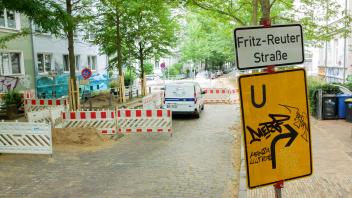 In der Fritz-Reuter-Straße sind die Arbeiten bereits in vollem Gange.