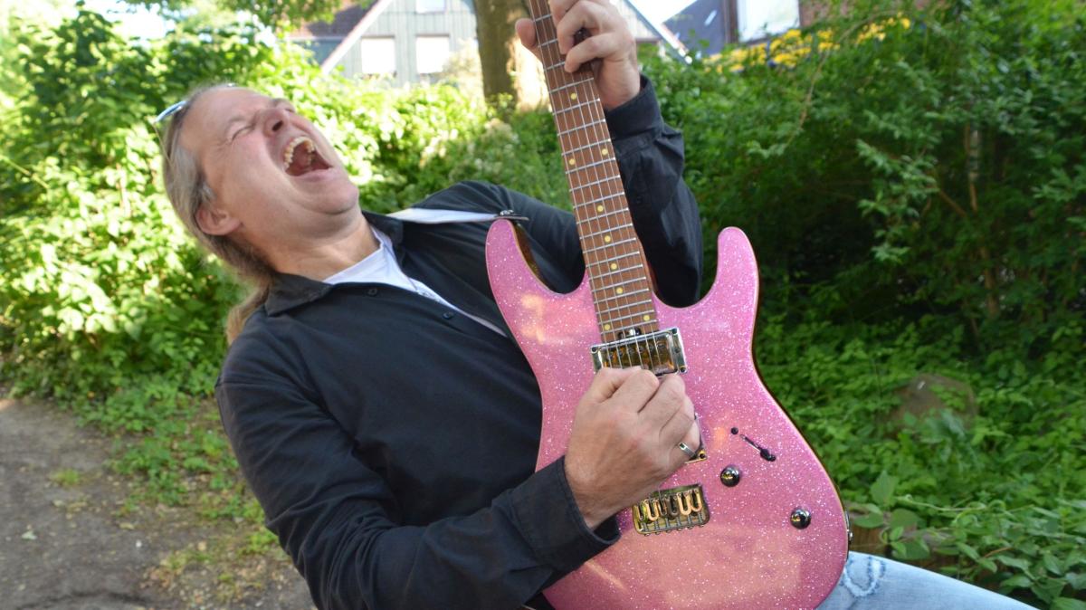 Frank Westphalen aus Wilster ist Rockmusiker aus Leidenschaft