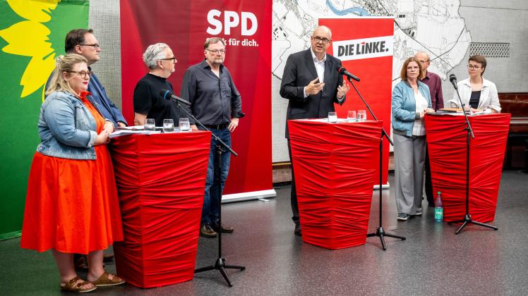 Rot-Grün-Rot in Bremen stellt neuen Koalitionsvertrag vor
