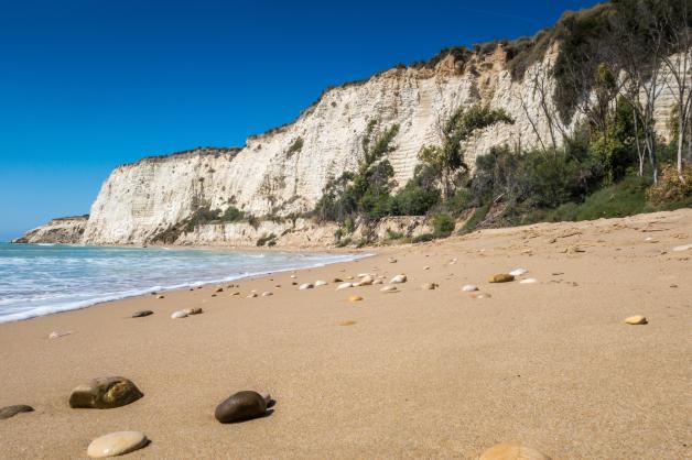 Der idyllische Strand von Eraclea in Italien. Von Sandburgen ist weit und breit nichts zu sehen. Der idyllische Strand von Eraclea in Italien. Von Sandburgen ist weit und breit nichts zu sehen.