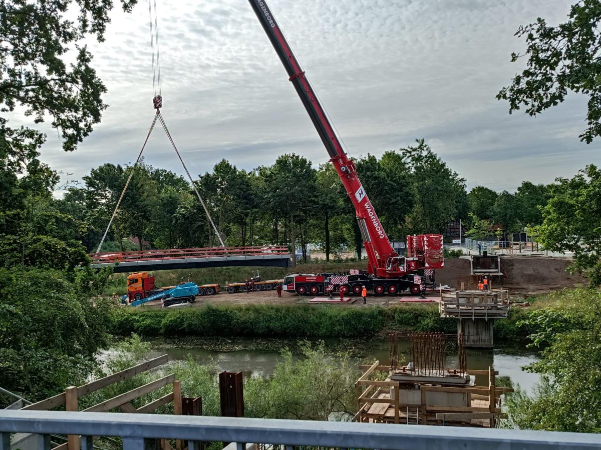 Große Bauteile für Piusbrücke in Haselünne sind | NOZ