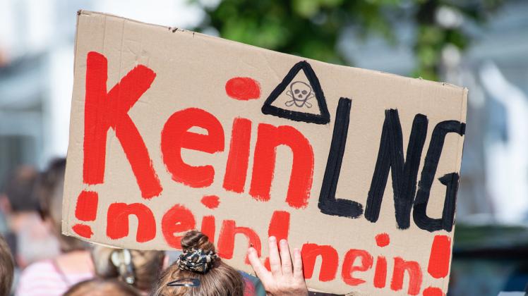 Protest gegen LNG-Gasterminal auf Rügen
