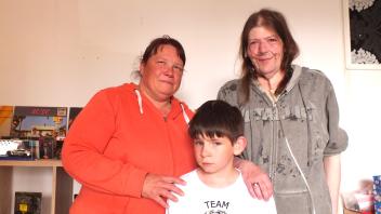 Tagesmutter Tanja Hagedorn hat Dagmar Backhaus und ihren Sohn Lukas zehn Jahre lang unterstützt. 