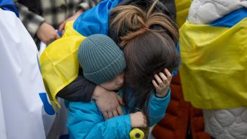 Jahrestag Kriegsbeginn Ukraine - Kundgebung in Frankfurt/Main