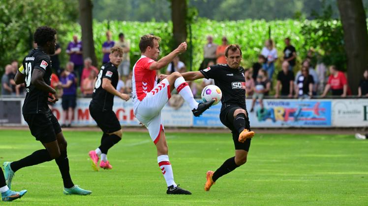 VFL Osnabrück vs.FC Emmen Niederlande