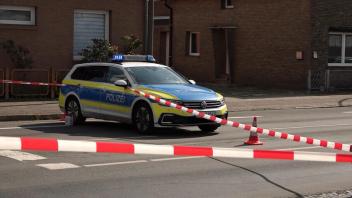 Radfahrerin an Syker Straße in Delmenhorst von Sattelzug überfahren
