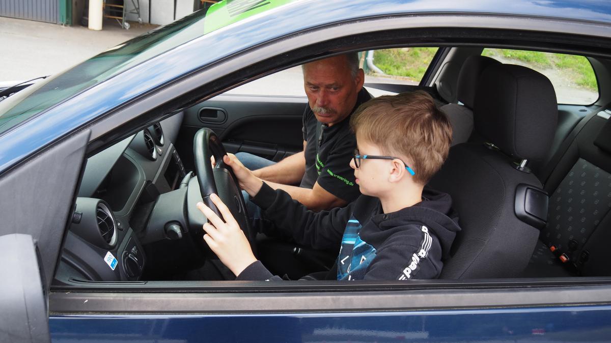 ADACÜbungsplatz Bad Oldesloe Hier dürfen Kinder Auto fahren SHZ