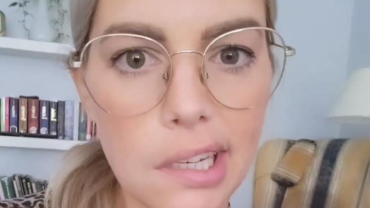 Angelina Kirsch aus Neumünster leidet unter einer Gesichtslähmung Angelina Kirsch aus Neumünster leidet unter einer Gesichtslähmung