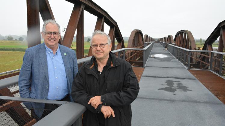 Eisenbahnbrücke Dömitz Jürgen Meyer und Ralf Pohlmann