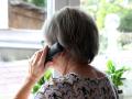 Winden Themenbild - Enkeltrick, Neffentrick, Telefontrick, Telefonbetrug, Betrug, Telefonstreich, Telefonieren Themenbil