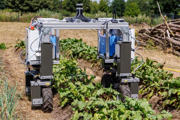 49+ Roboter Gemüsegarten, Er sät, jätet, gießt und dokumentiert