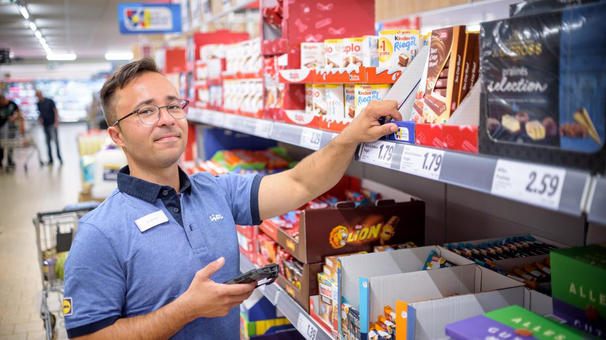 Azubis managen in Rostock eigenverantwortlich eine LidlFiliale NNN