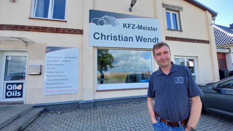 KFZ-Mechanikermeister Christian Wendt hat in 25 Jahren seinen Betrieb aufgebaut. Er geht mit viel Elan und großen Projekten in die Zukunft.
