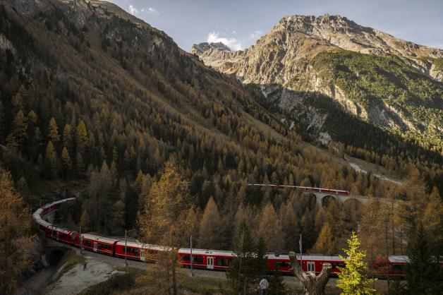 In der Schweiz sind die Zugstrecken deutlich kürzer als in Deutschland, dafür wunderschön.