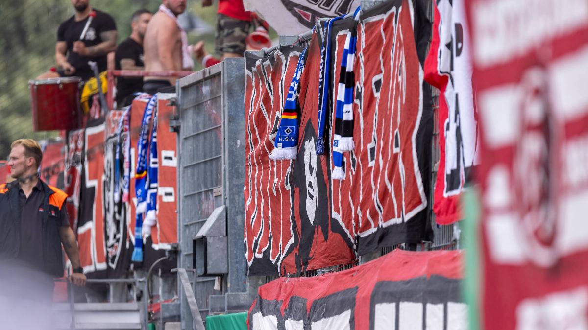 Hsv News Fitnessprobleme Bei Poulsen Omari Alarmstufe Rot So Reagiert Polzin - e2zeffb