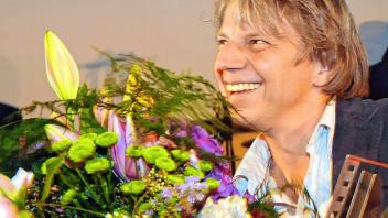 Auf dem Filmkunstfest MV wurde Andreas Dresen im Mai 2009 mit dem Medienpreis der Stadt Schwerin ausgezeichnet.Hans-Dieter Hentschel$