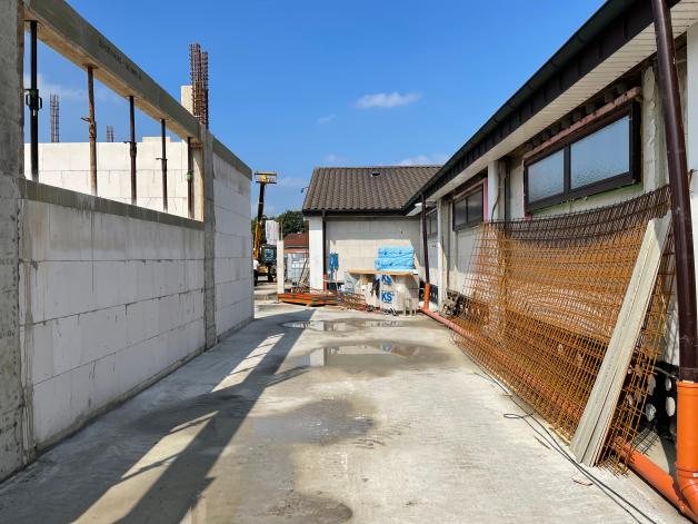Nach der Erweiterung hat der Aldi-Markt in Neuenkirchen eine Verkaufsfläche von rund 1200 Quadratmetern. Nach der Erweiterung hat der Aldi-Markt in Neuenkirchen eine Verkaufsfläche von rund 1200 Quadratmetern.