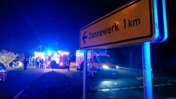 Im November 2021 ereignete sich auf der K30 bei Dannewerk ein tragischer Unfall, bei dem ein Mensch starb.