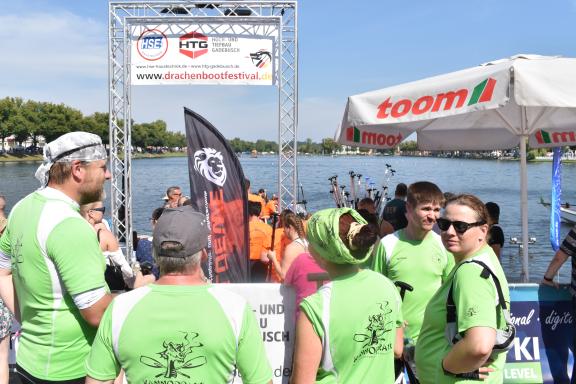 Beim Drachenbootfest in Schwerin Beim Drachenbootfest in Schwerin