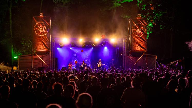 Stemweder Open Air 2023 der Samstag. Auf der Waldbühne Liedfett