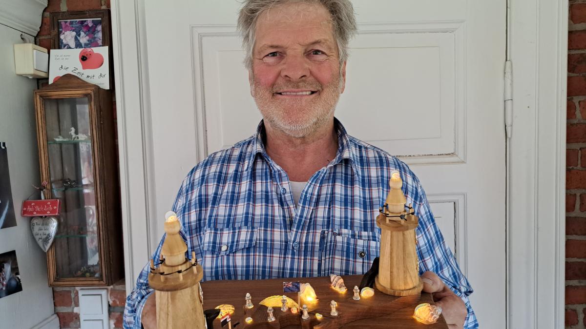 Niebüll Friedrich Becht beschenkt König Charles mit seiner Kunst SHZ