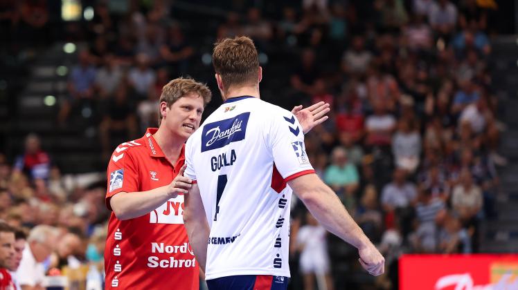 Aufatmen Bei Den Füchsen: Neu Trainer Krickau Bejubelt Zum Champions League Auftakt Ersten Sieg - s9opjsa