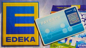 Symbolfoto: Edeka kooperiert mit Payback. Die Supermarktkettewill das Bonusprogramm nach dem Rewe-Aus Ende 2024 einführe