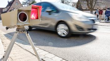 Geschwindigkeitskontrolle mit Blitzer