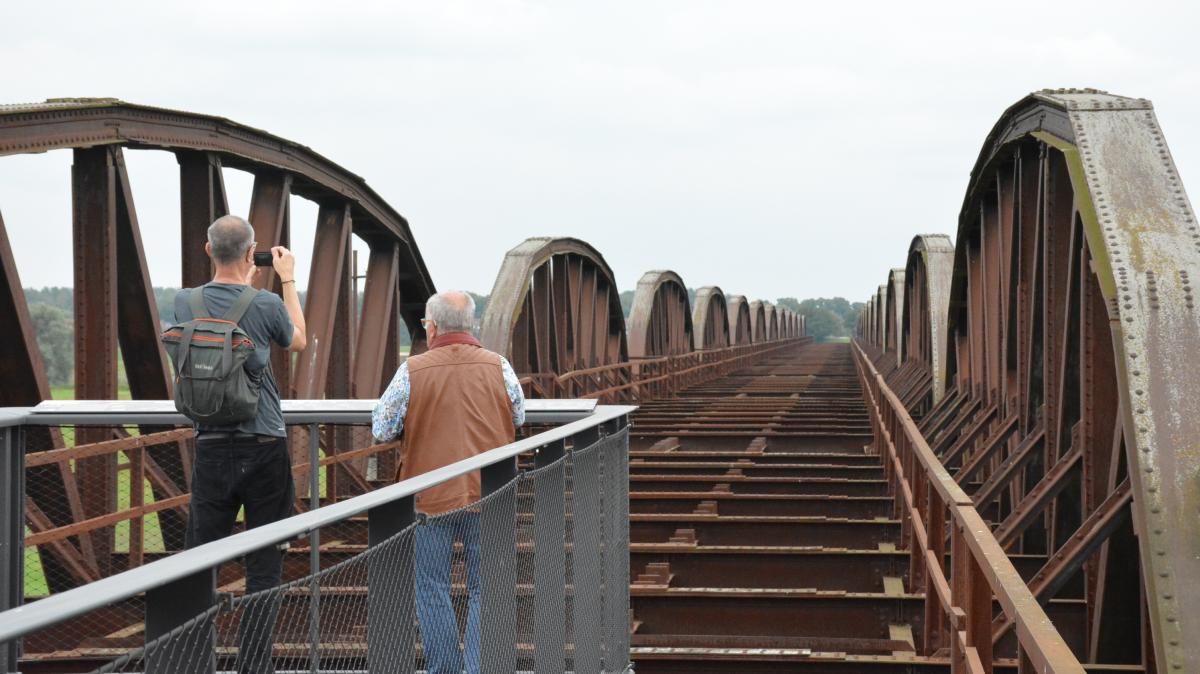 Neuer Skywalk auf historischer Eisenbahnbrücke Dömitz | SVZ