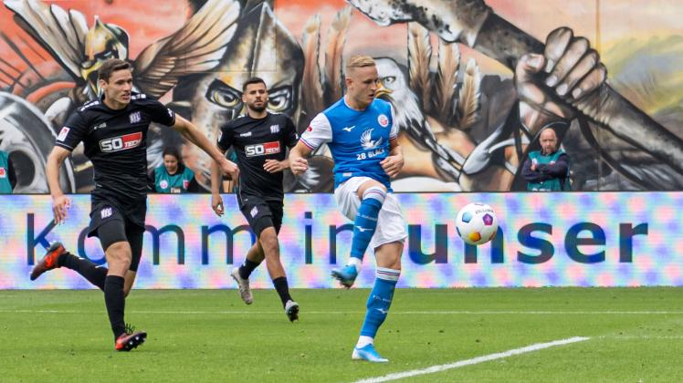 Der FC Hansa Rostock Gewinnt Auch Mit Dem Glück Des Tüchtigen | SVZ