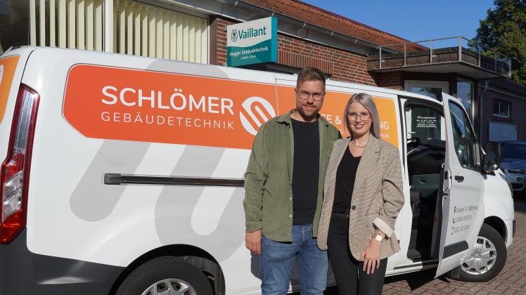 Startklar am künftigen Standort sind Thorsten Schlömer und seine Freundin Saskia van Loh. 