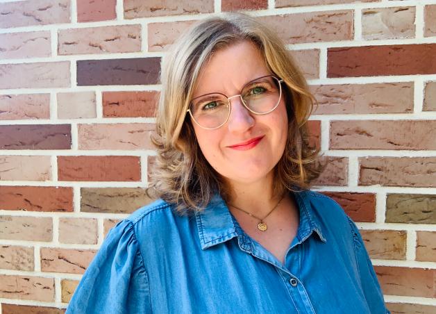 Katrin Wesselmann ist die Koordinatorin der Hebammenzentrale und kümmert sich auch um das Leader-Projekt. Katrin Wesselmann ist die Koordinatorin der Hebammenzentrale und kümmert sich auch um das Leader-Projekt.