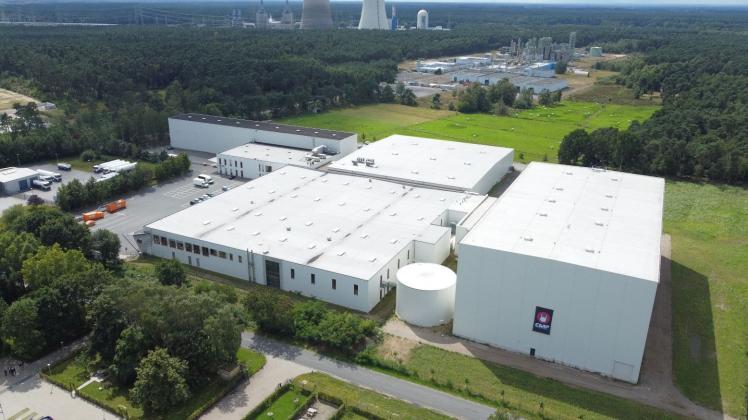 Der Merchandising-Großhändler EMP hat im Lingener Industriegebiet Süd eine neue Lagerhalle in Betrieb genommen.