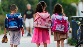Statt Elterntaxi: 3 Tipps für den sicheren Schulweg
