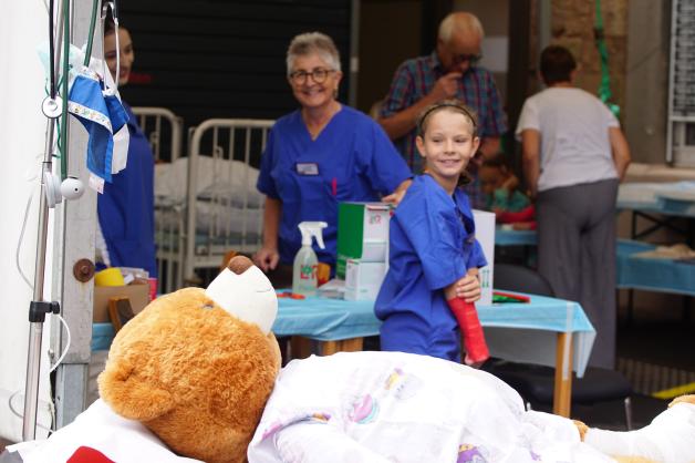 Ein Patient in der Teddyklinik. Ein Patient in der Teddyklinik.