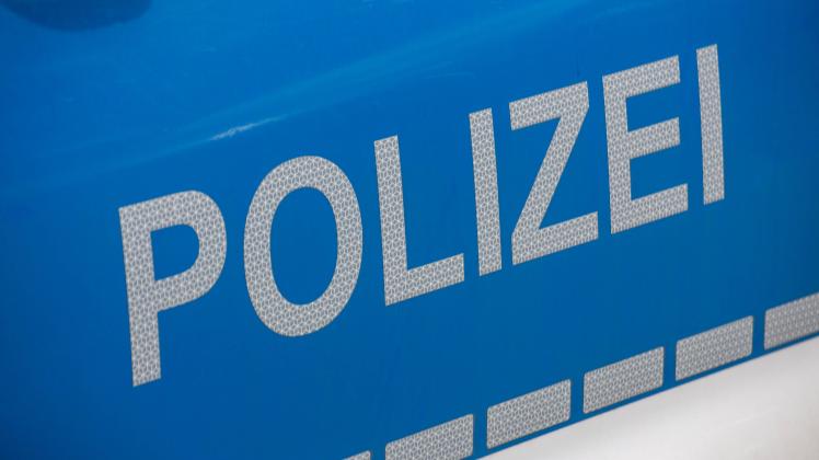 Symbolbild: Nahaufnahme von einem Polizeiauto *** Symbol image close up of police car Copyright: xx