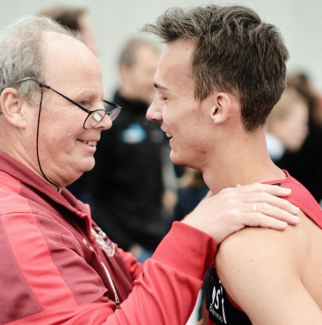 Inniges Verhältnis: Trainer Anton Siemer und einer seiner erfolgreichsten Athleten Florian Kroll