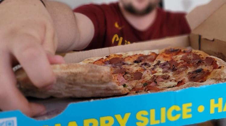 Die Pizza Happy Slice von knossi und Trymacs in Schwerin