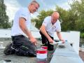 Dachdecker Norbert und Alexander Paatsch